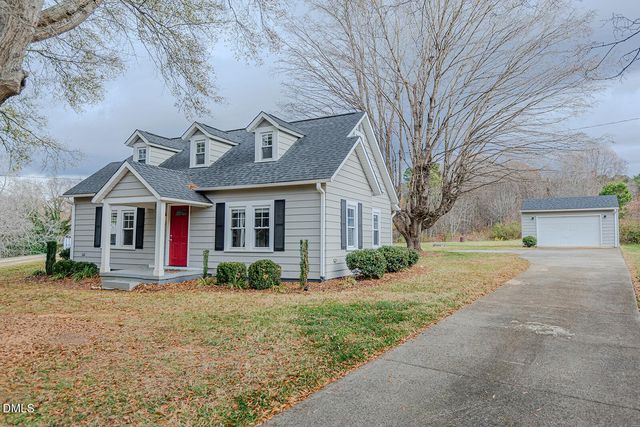 313 Nc 86, Hillsborough, NC 27278