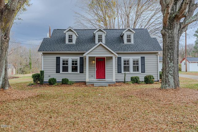 313 Nc 86, Hillsborough, NC 27278