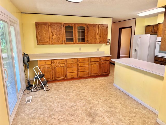 118 Brewer Street, Harrison, AR 72601