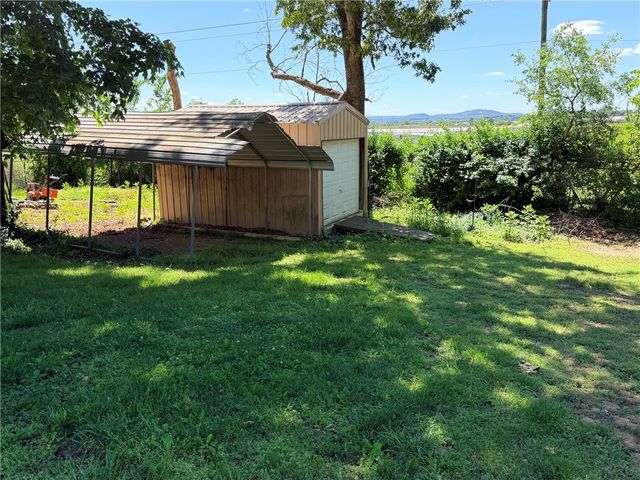118 Brewer Street, Harrison, AR 72601