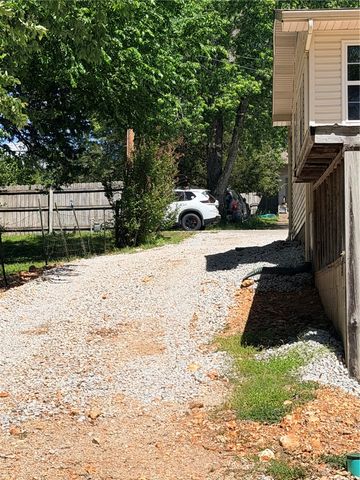 118 Brewer Street, Harrison, AR 72601