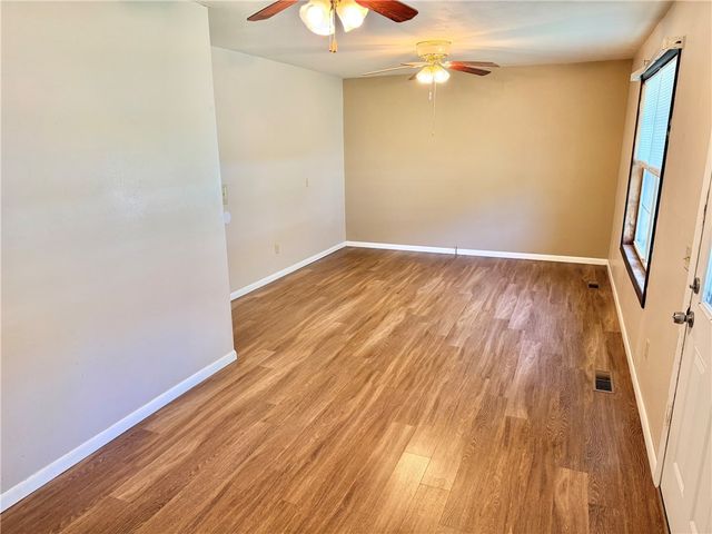 118 Brewer Street, Harrison, AR 72601