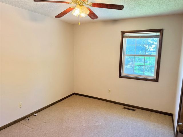 118 Brewer Street, Harrison, AR 72601