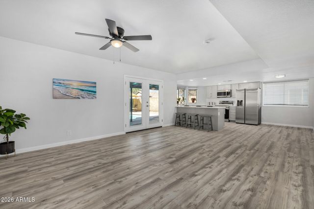 2230 E FRYE Road, Chandler, AZ 85225