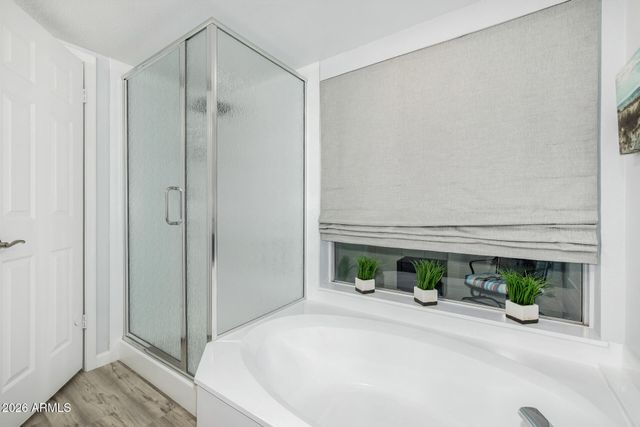 2230 E FRYE Road, Chandler, AZ 85225