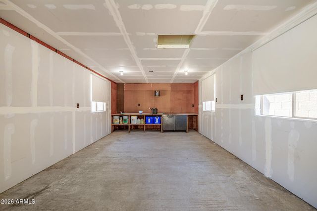 2230 E FRYE Road, Chandler, AZ 85225