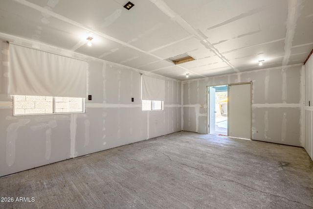 2230 E FRYE Road, Chandler, AZ 85225