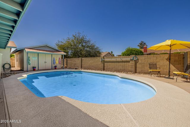 2230 E FRYE Road, Chandler, AZ 85225