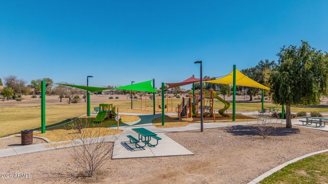 2230 E FRYE Road, Chandler, AZ 85225