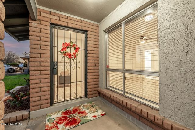 2230 E FRYE Road, Chandler, AZ 85225