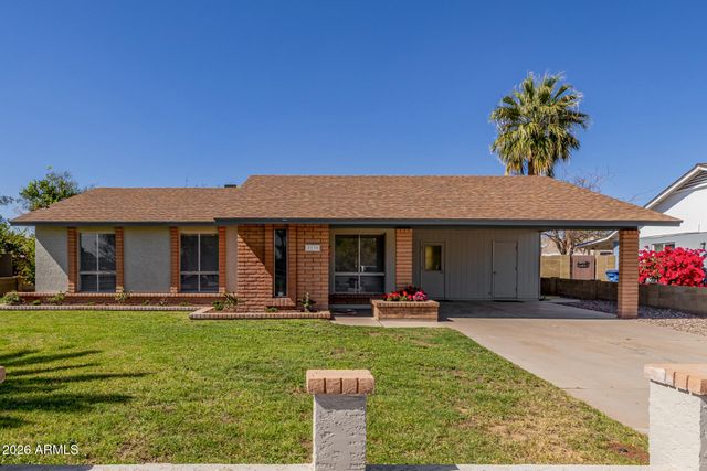 2230 E FRYE Road, Chandler, AZ 85225