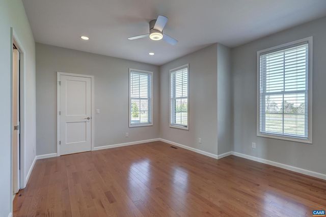 76 ELK MEADOW DR, Afton, VA 22920