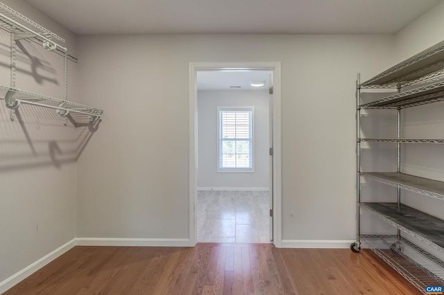 76 ELK MEADOW DR, Afton, VA 22920