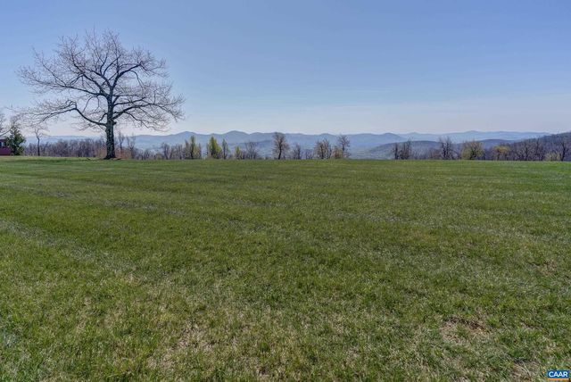 76 ELK MEADOW DR, Afton, VA 22920