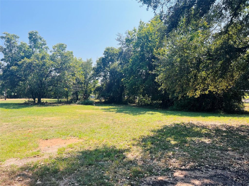 6608 Sunset Cove Court, Granbury, TX 76049