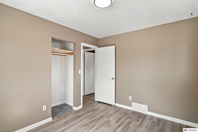 12620 A Street, Omaha, NE 68144
