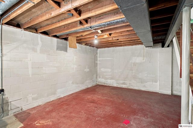 12620 A Street, Omaha, NE 68144