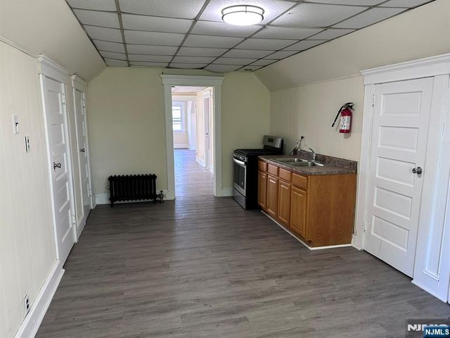955-957 Madison Avenue, Paterson, NJ 07501