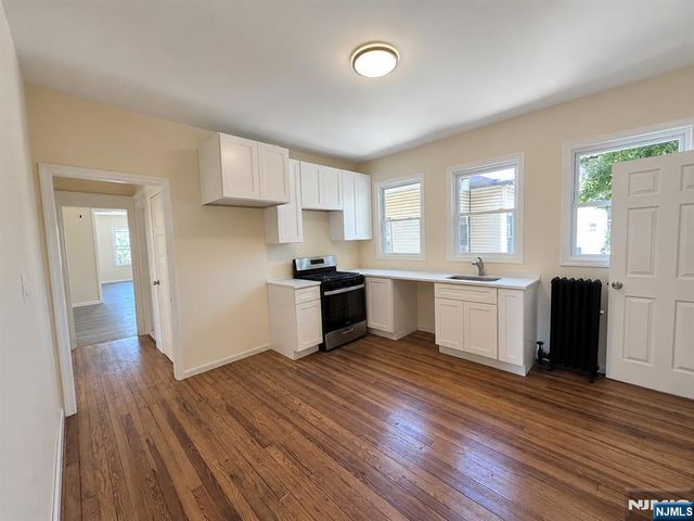 955-957 Madison Avenue, Paterson, NJ 07501