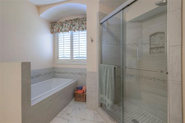 16171 S Britton Street, Olathe, KS 66062