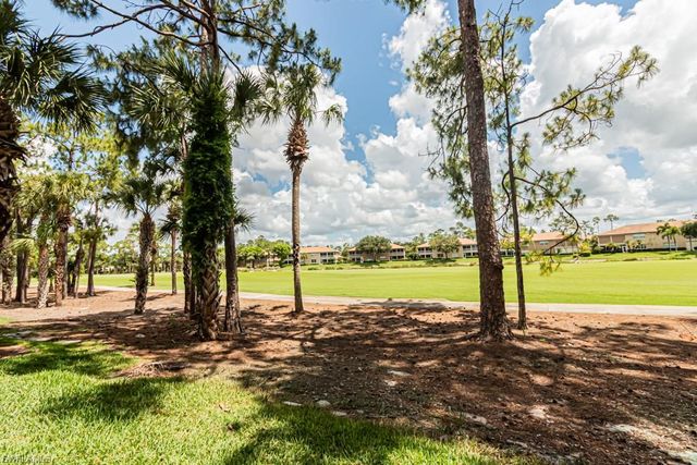 3977 Bishopwood CT E 206, Naples, FL 34114