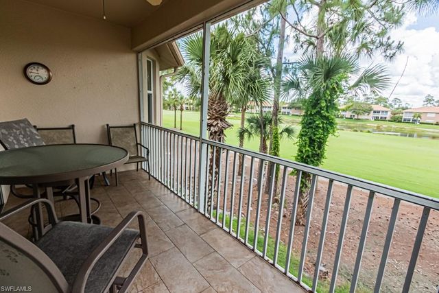 3977 Bishopwood CT E 206, Naples, FL 34114
