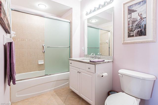 3977 Bishopwood CT E 206, Naples, FL 34114