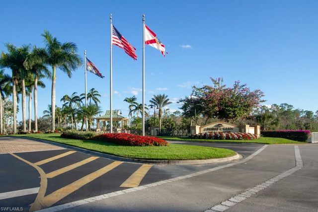 3977 Bishopwood CT E 206, Naples, FL 34114