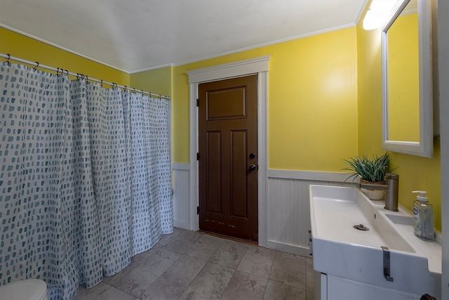 25 Call St, Billerica, MA 01862
