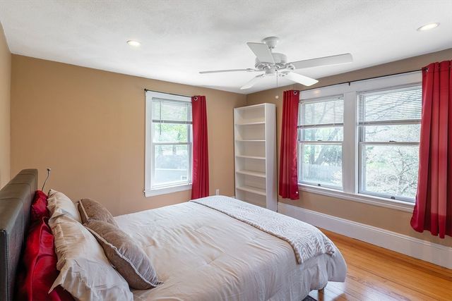 25 Call St, Billerica, MA 01862