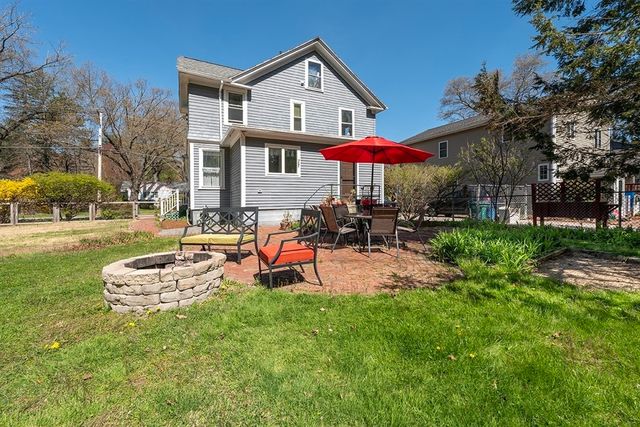 25 Call St, Billerica, MA 01862