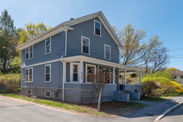 25 Call St, Billerica, MA 01862