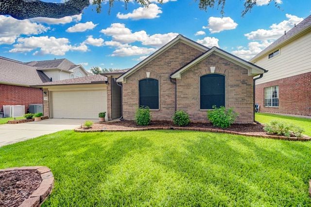 3309 Keithwood Circle E, Pearland, TX 77584