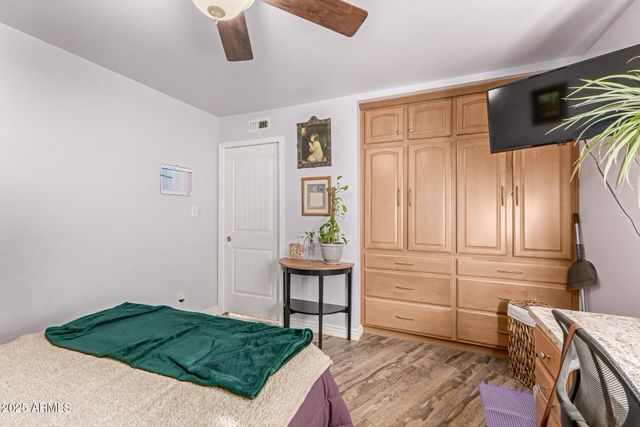 8834 W OSBORN Road, Phoenix, AZ 85037