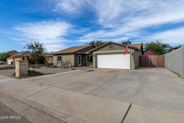 8834 W OSBORN Road, Phoenix, AZ 85037