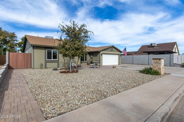 8834 W OSBORN Road, Phoenix, AZ 85037