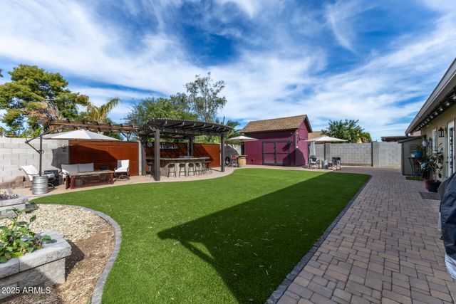 8834 W OSBORN Road, Phoenix, AZ 85037