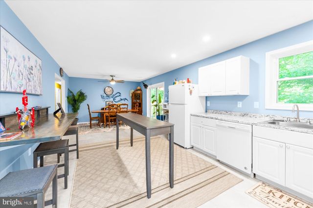 2531 TULIP LN, Feasterville Trevose, PA 19053