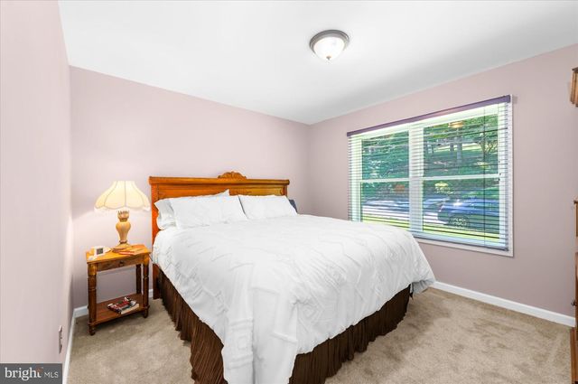 2531 TULIP LN, Feasterville Trevose, PA 19053