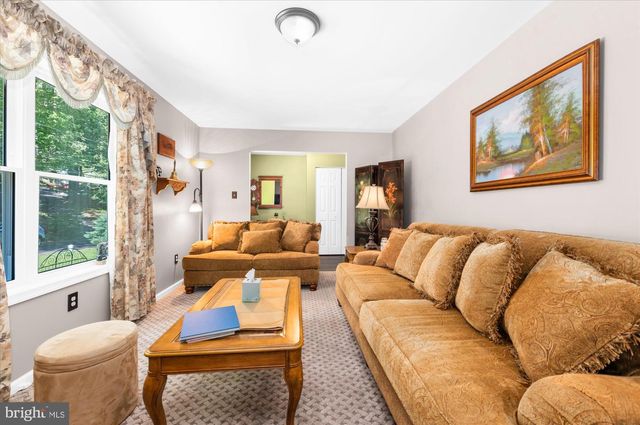 2531 TULIP LN, Feasterville Trevose, PA 19053