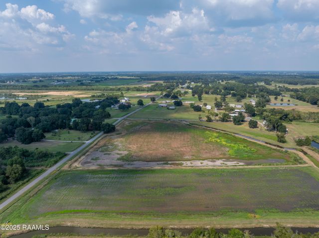 000 Waxwing And Dove Road, Abbeville, LA 70510