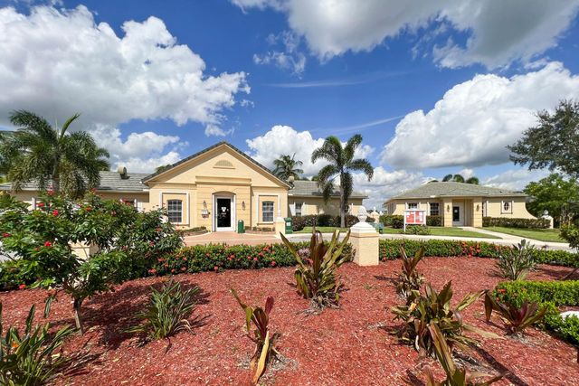379 SW Lake Forest Way, Port St. Lucie, Port St Lucie, FL 34986