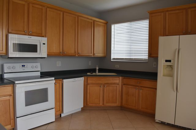 379 SW Lake Forest Way, Port St. Lucie, Port St Lucie, FL 34986