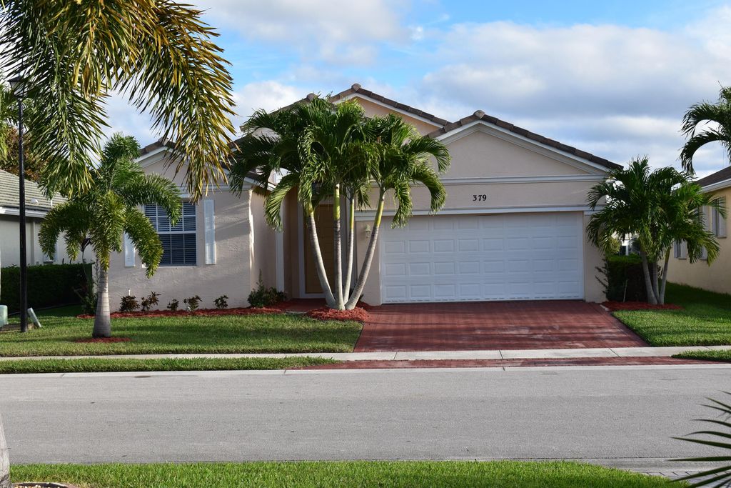 379 SW Lake Forest Way, Port St. Lucie, Port St Lucie, FL 34986