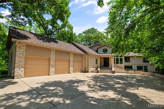 1800 W Adams Avenue, St Louis, MO 63122