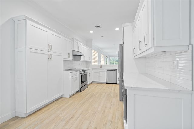 1255 Saint Georges Lane, Vero Beach, FL 32967