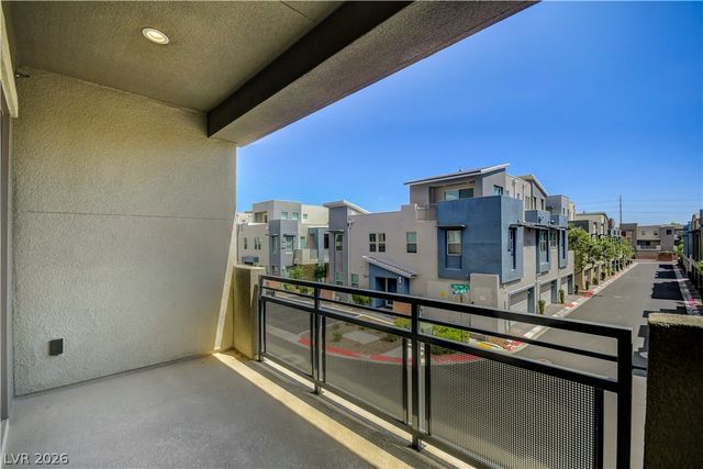 1253 Cloud Tower Street 102, Las Vegas, NV 89135