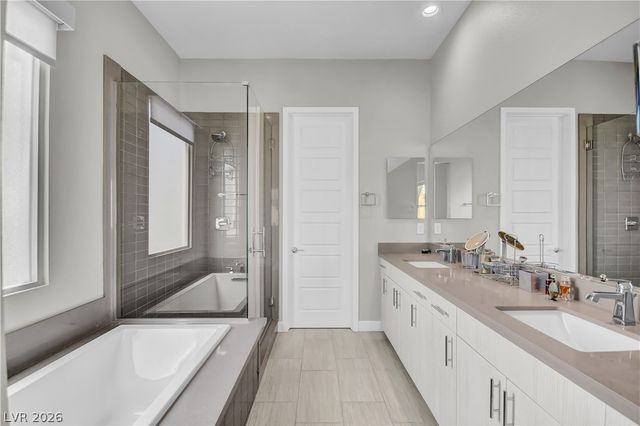 1253 Cloud Tower Street 102, Las Vegas, NV 89135