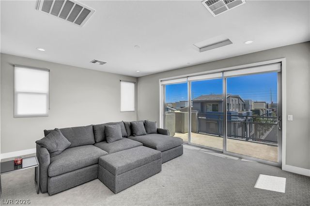 1253 Cloud Tower Street 102, Las Vegas, NV 89135