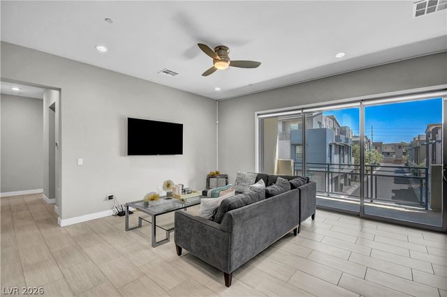 1253 Cloud Tower Street 102, Las Vegas, NV 89135